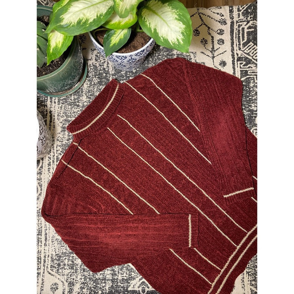 Vintage Red and Gold detailed Turtleneck Sweater